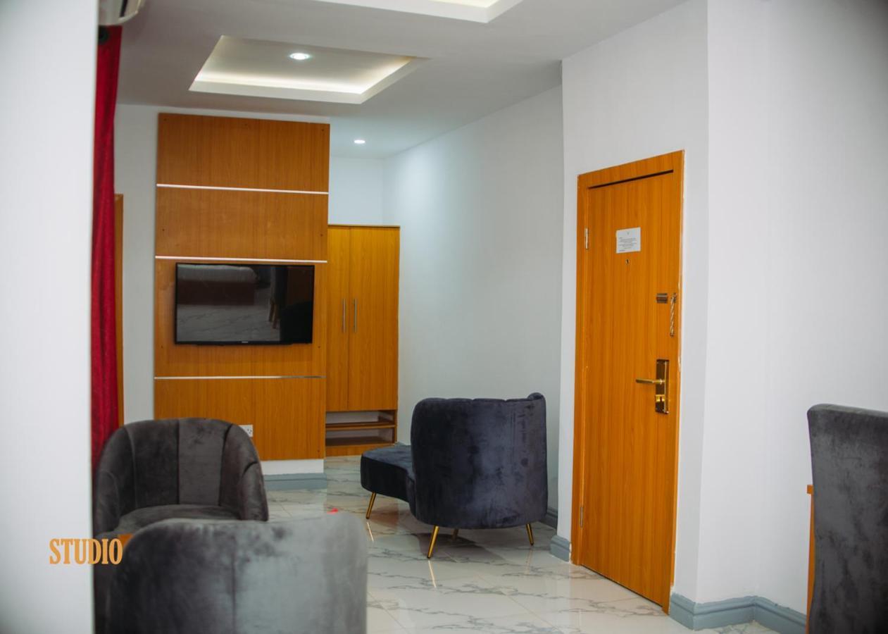 Dominance Events And Suites Ibadan Exterior foto
